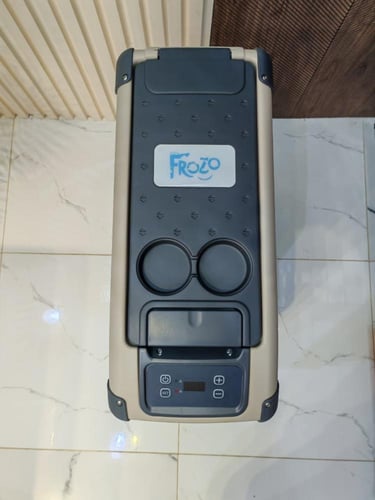 ثلاجة وفريزر FROZO من رفيق الدرب 12 لتر