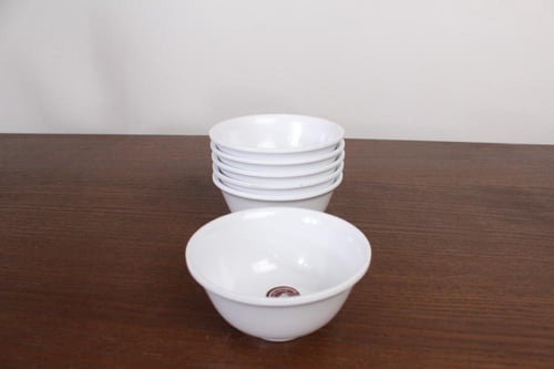 طقم سفرة ميلامين 47 قطعة مدور سادة يكفي 6 أشخاص