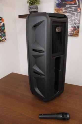 سماعة لاسلكية بلوتوث بضاءة لد