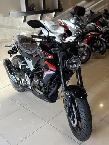 دراجة دباب مهدي جيكسر GXR motorcycle لون اسود