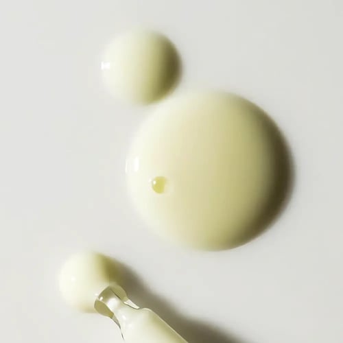 سيروم ريتينول المكثف لإعادة تنشيط وتجديد شباب البش...