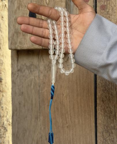 A tasbih with beads