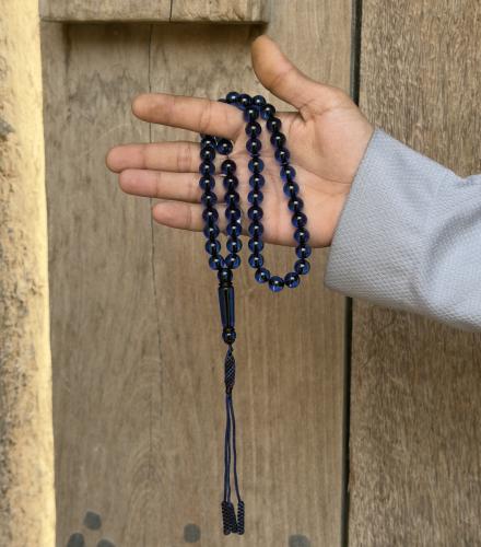 A tasbih with beads