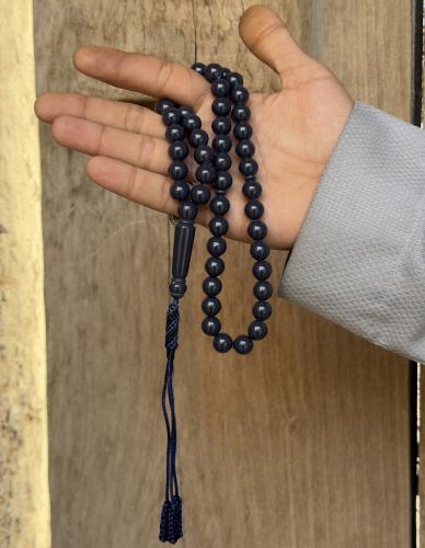 A tasbih with beads