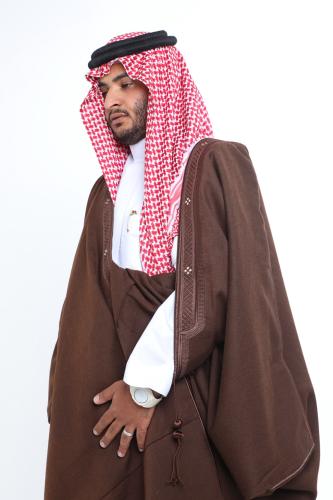 A cloak and a wool blanket, a mesh, silk, oud