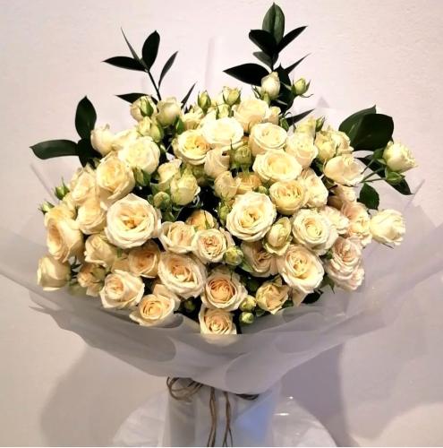 A bouquet of flowers, natural baby rose