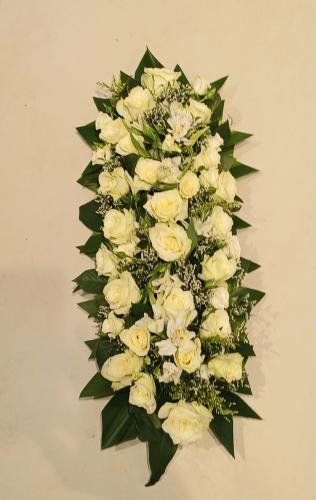 Jasmine table bouquet white