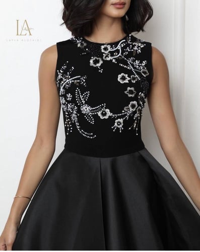 فستان اسود سهره