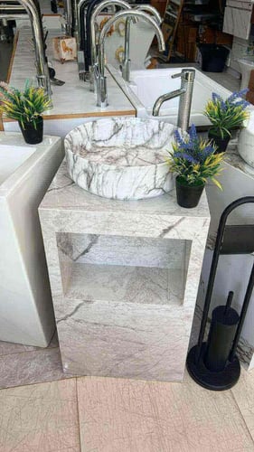 مغسلة رخام مع حوض