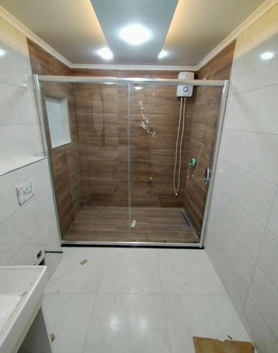 ستارة سحاب كروم سماكة ٦ملم شفاف مقاس ١٩٠ في ١٥٠