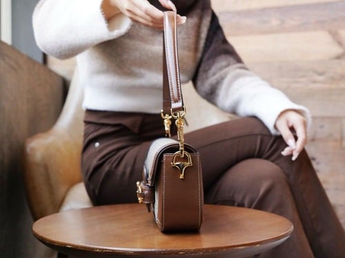 قوتشي HORSEBIT 24cm