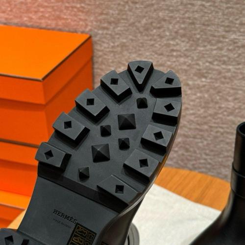 بوت ايرمز نسائي