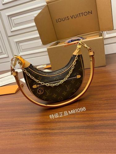 Louis Vuitton Loop