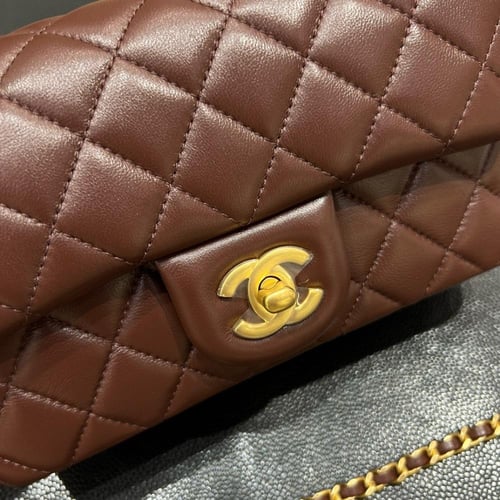 شانيل فلاب كلاسك مقاس 20cm