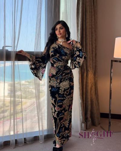 فستان جميلة