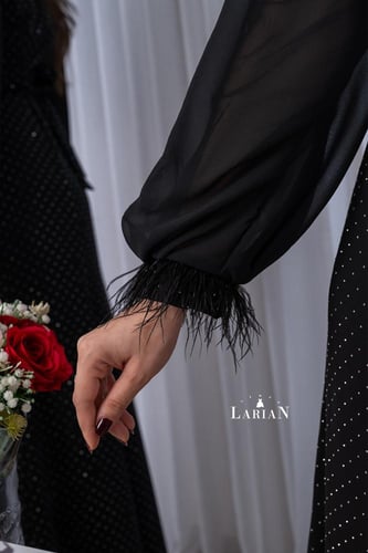 فستان اسود طويل فصوص واكسسوار علوي- لاريان ستور