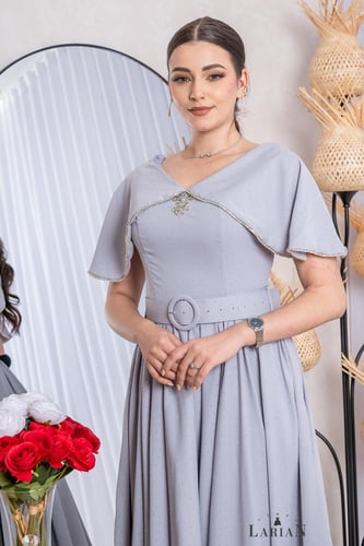 فستان ميدي ناعم بفصوص وحزام - لاريان ستور