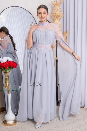 جلابية شيفون بورود مع حزام - لاريان ستور