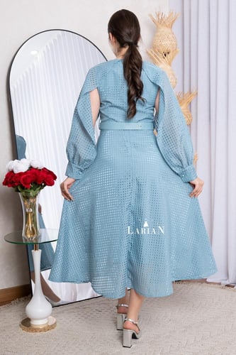 فستان ميدي بحزام واكسسوار - لاريان ستور