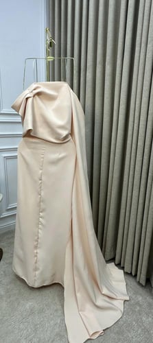 فستان باربي