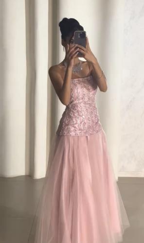 فساتين سهرة