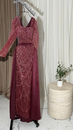 فساتين خرز ولول وترتر