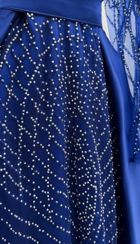 فساتين تفته مع تل مطرز