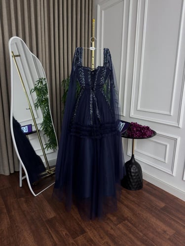 فستان عودي ام العروس