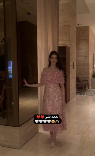 فستان ورد بنك