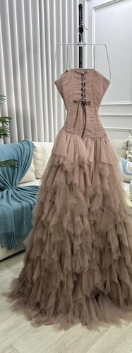 فستان تُل تايواني