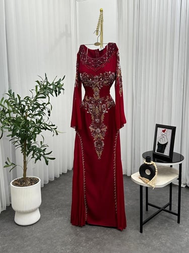 فساتين سهرة