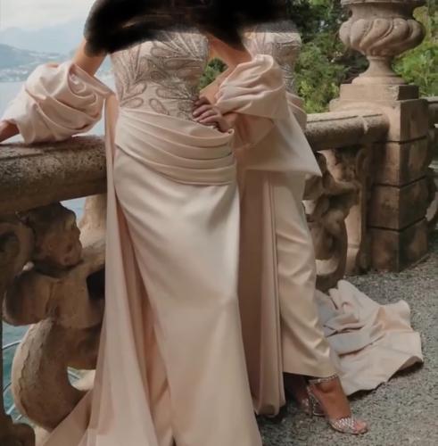 فستان ميكادو