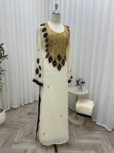 جلابية فخمهه بتطريز