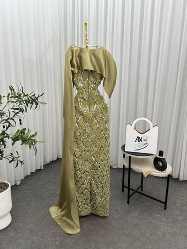 فساتين باربي مع كلفه خرز زيتي