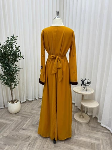 جلابية فخمهه بتطريز