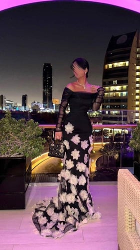 فساتين باربي + تُل + ورورد قص ليزر