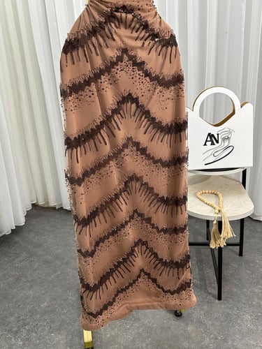 فستان تل تطريز خرز