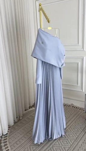 فستان حوامل سماوي