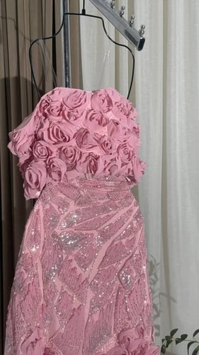 فستان ورد بنك