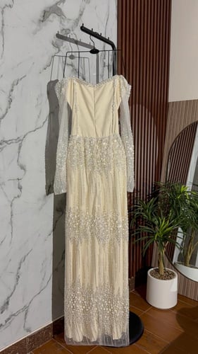 فستان شك زيتي