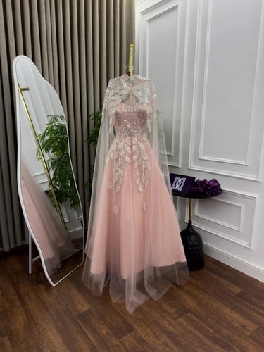 فساتين خامه تل وكلفه خرز