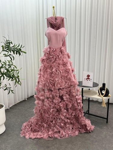 فستان باربي