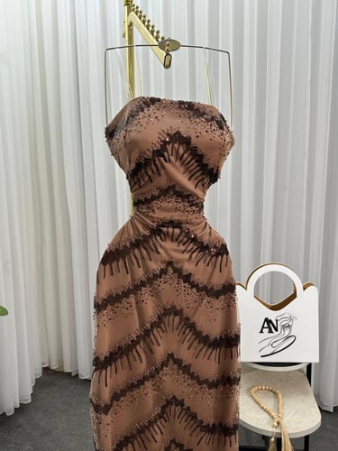 فستان تل تطريز خرز