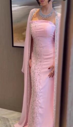 فستان باربي مع شيفون وردي