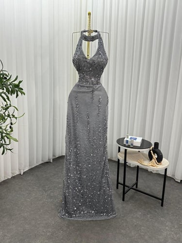 فستان دانتيل سهرة مطرز