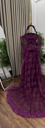 فستان دانتيل