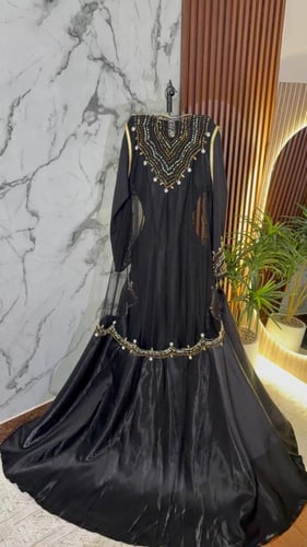 جلابيه باربي وتل وميكادو