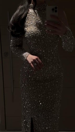 فستان سهرة خرز وترتر