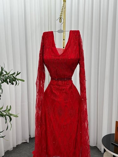 فساتين كمبيوتر ليزر