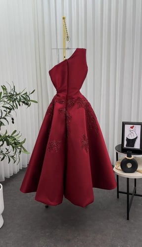 فساتين ميكادو